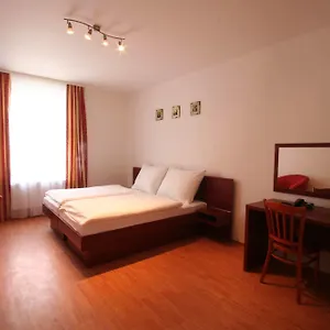 Susa 3* Praga
