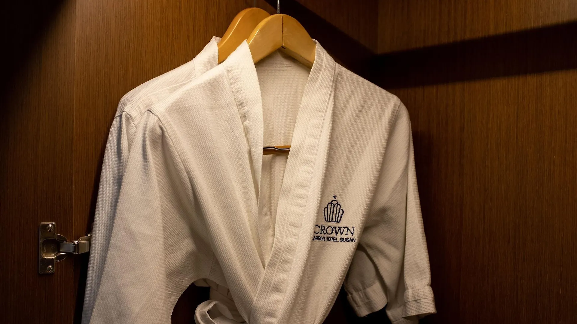 Crown Harbor Hotel Busan