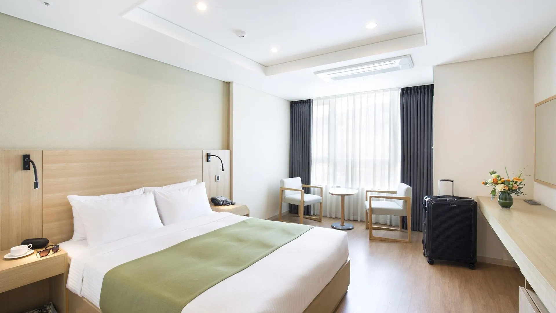 Crown Harbor Hotel Busan 4*,