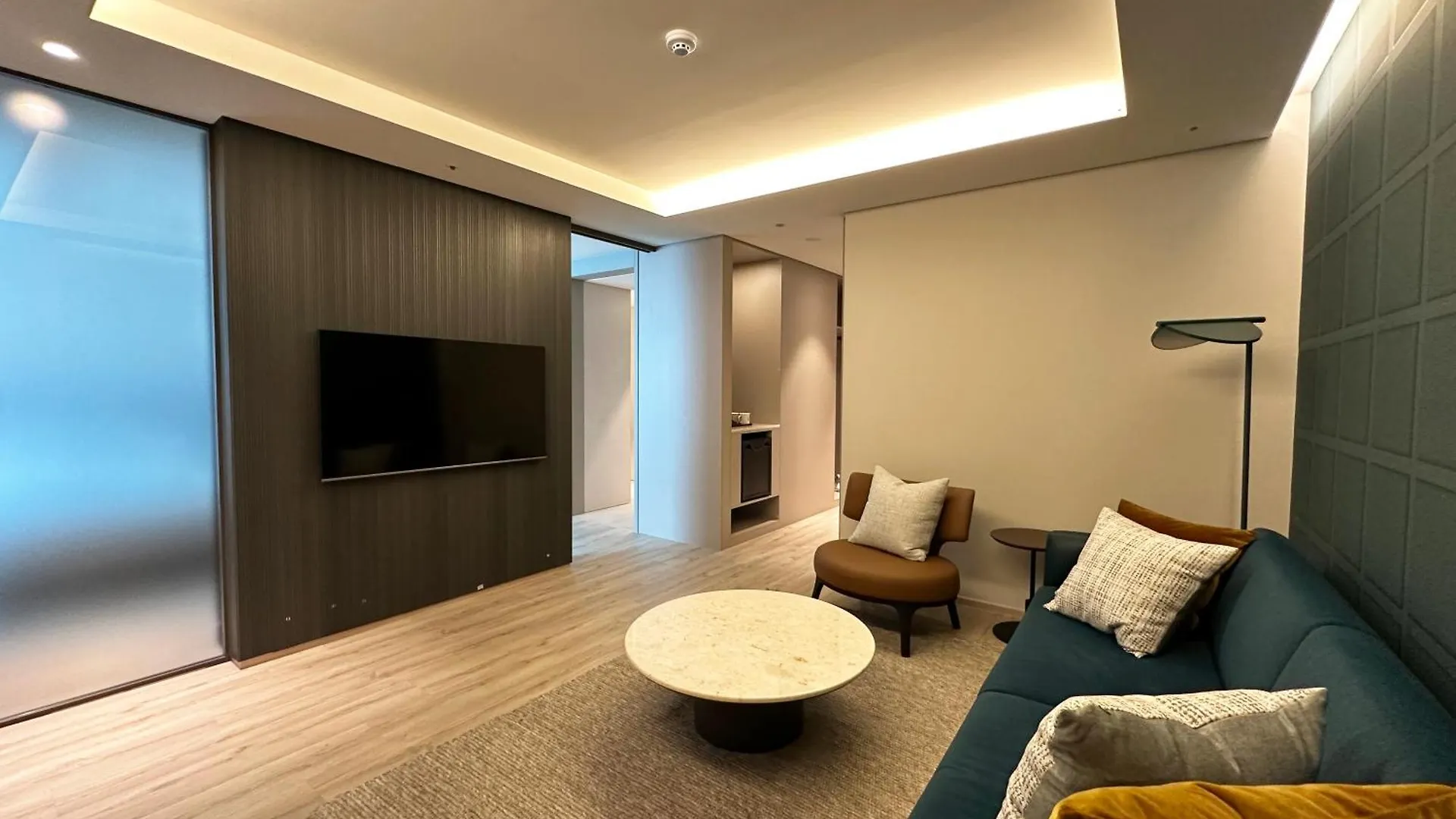 Crown Harbor Hotel Busan